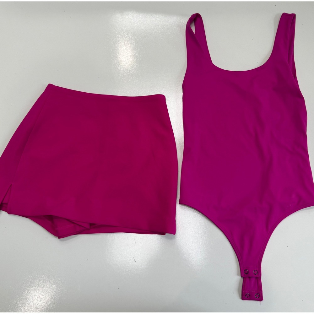 Express Body Contour Bodysuit and Editor Skort Set Magenta Pink XS 0